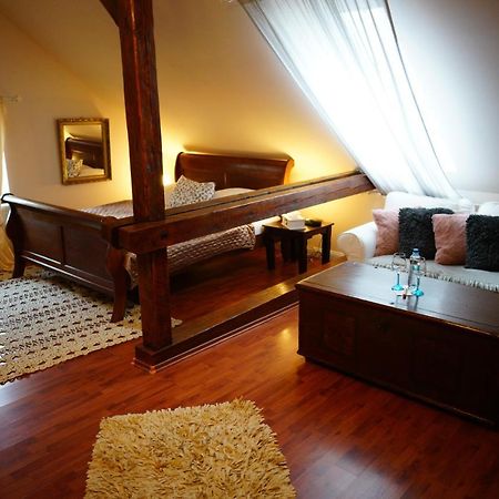 Penzion Restaurant Jakub Poprad Bagian luar foto