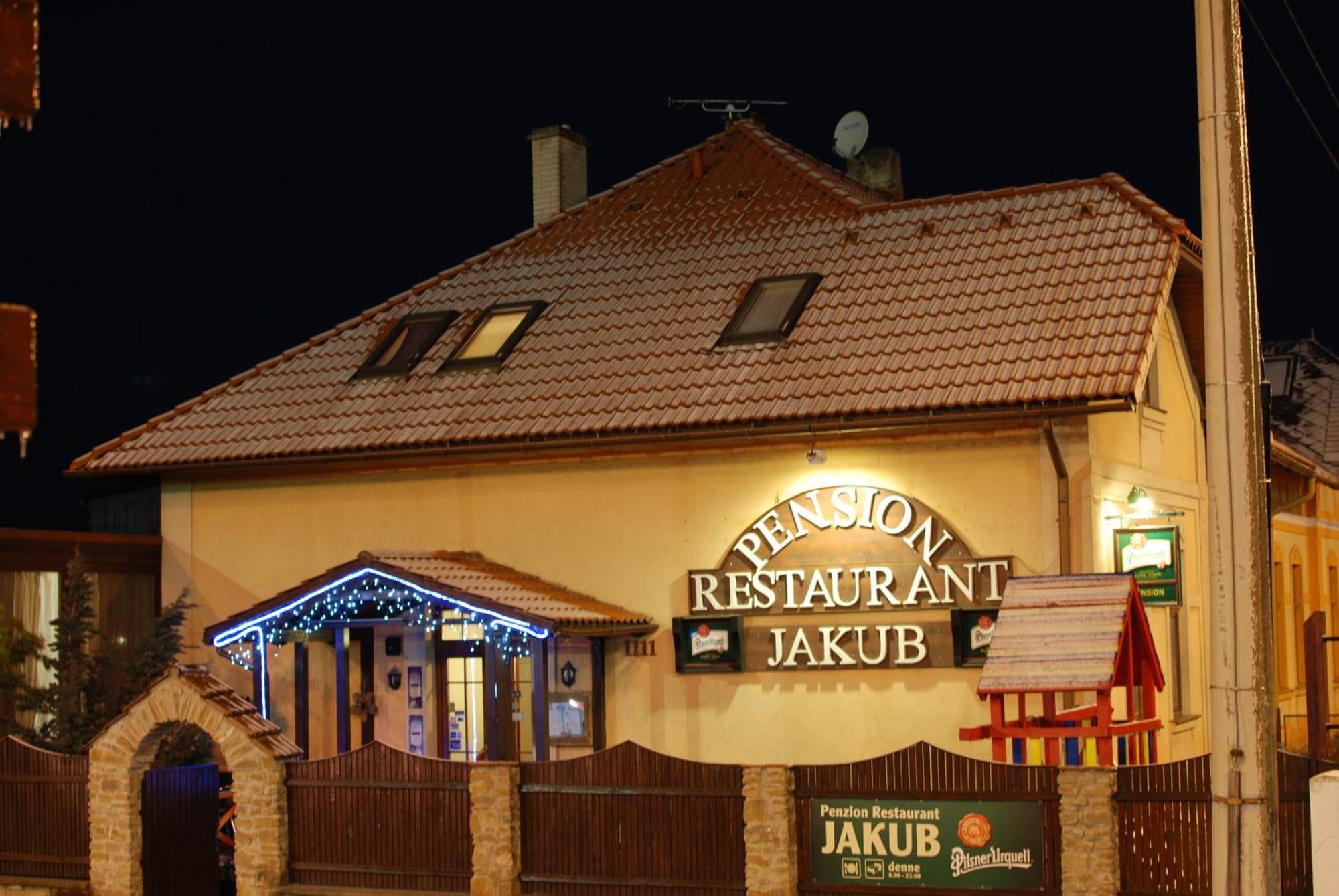 Penzion Restaurant Jakub Poprad Bagian luar foto